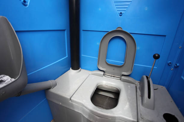 Best Portable restroom trailer rental  in Grand Blanc, MI